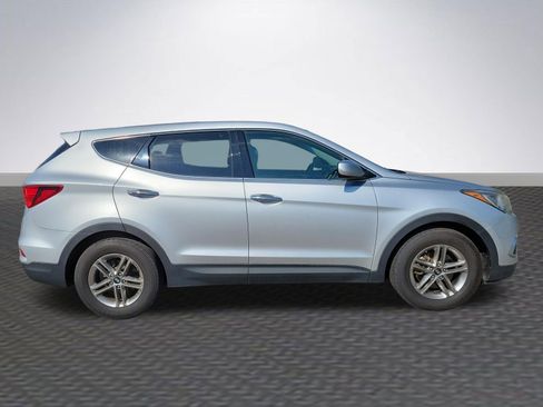 Used 2018 Hyundai Santa Fe Sport AWD/4WD image 4