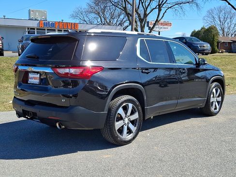 Used 2018 Chevrolet Traverse LT image 6