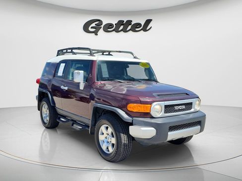 Used 2007 Toyota FJ Cruiser 4WD image 2