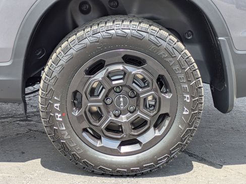 New 2025 Honda Ridgeline RTL+ image 4