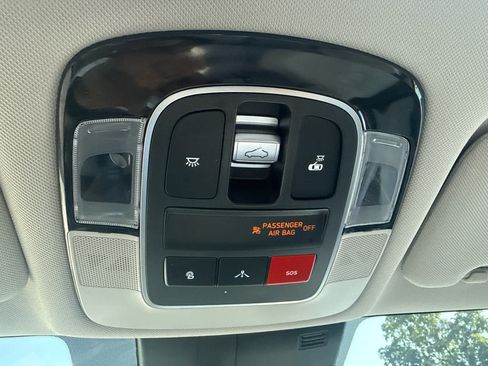 Used 2022 Hyundai Sonata Limited FWD image 23