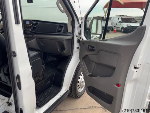 Used 2023 Ford Transit 250 148 High Roof Extended AWD image 27