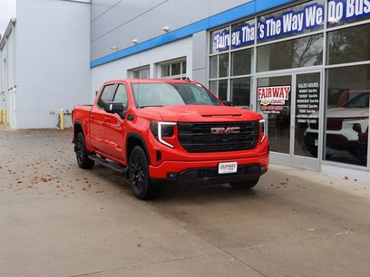 New 2025 GMC Sierra 1500 Elevation w/ Elevation Premium Package