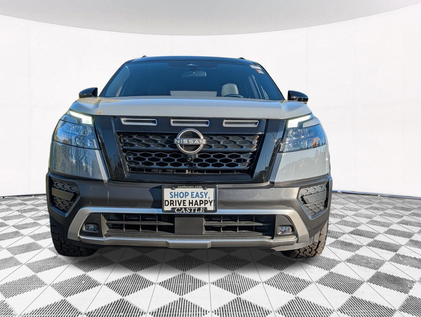 Used 2025 Nissan Pathfinder Rock Creek AWD/4WD image 18