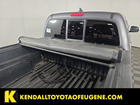 Used 2014 Toyota Tacoma 4x4 Double Cab w/ TRD Sport Package image 12