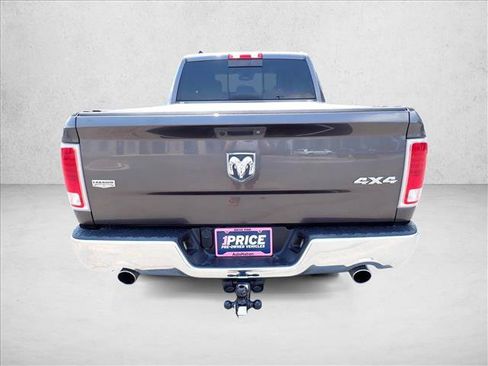 Used 2015 RAM 1500 Laramie w/ Convenience Group AWD/4WD image 3