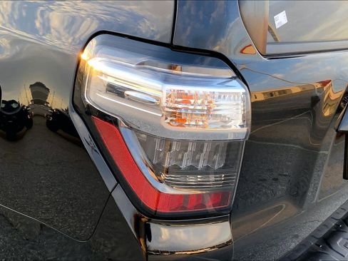 Used 2021 Toyota 4Runner Nightshade image 28