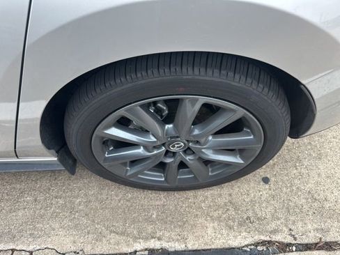 Used 2026 MAZDA MAZDA3 s FWD image 10