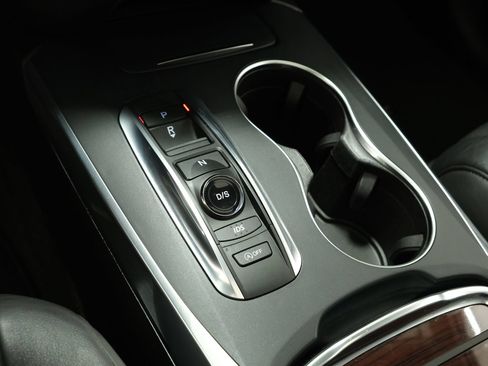 Used 2016 Acura MDX SH-AWD image 23