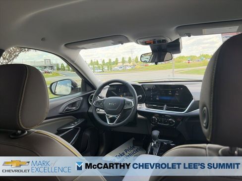 New 2026 Chevrolet Trax ACTIV FWD image 36