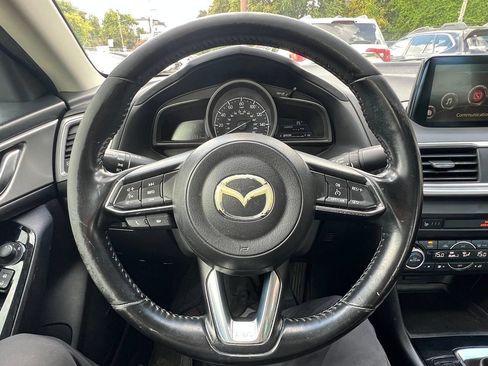 Used 2017 MAZDA MAZDA3 Touring image 21
