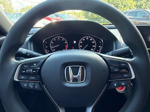 Used 2019 Honda Accord LX image 21