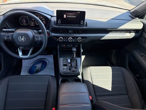Certified 2025 Honda CR-V Sport image 17