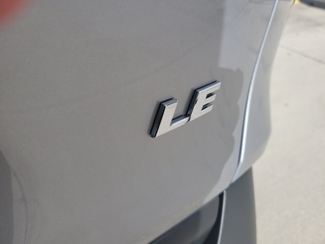 Certified 2025 Toyota RAV4 LE FWD image 9