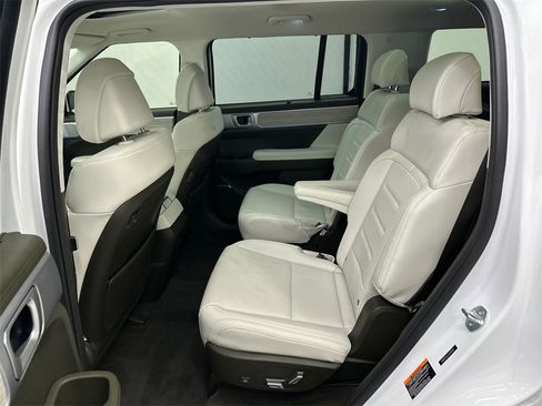 Used 2025 Hyundai Santa Fe Calligraphy image 24