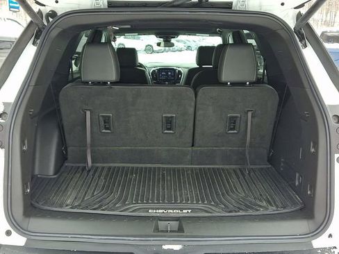 Used 2022 Chevrolet Traverse LT w/ Midnight/Sport Edition image 31