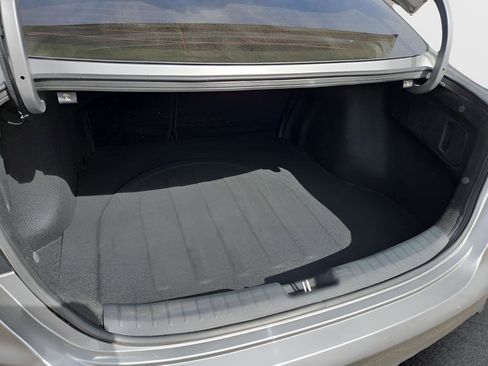 Used 2024 Kia Forte GT-Line w/ GT-Line Premium Package image 9