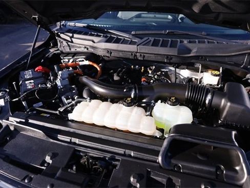 Certified 2024 Ford F150 XLT w/ Equipment Group 302A MID image 26