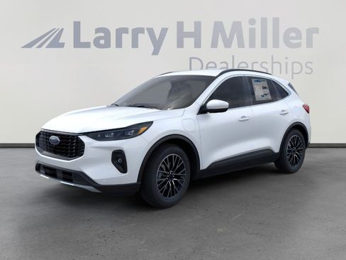 New 2025 Ford Escape PHEV w/ PHEV Premium Package image 1