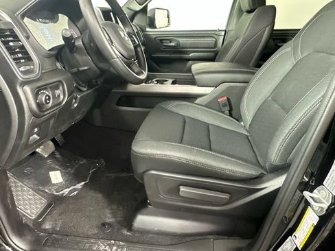 New 2026 RAM 1500 Express AWD/4WD image 18