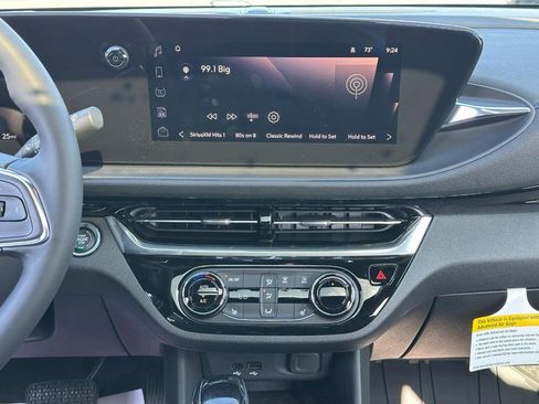 New 2025 Buick Envista Sport Touring w/ Convenience I Package image 9