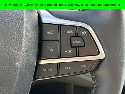 Used 2025 Toyota Highlander Limited image 18