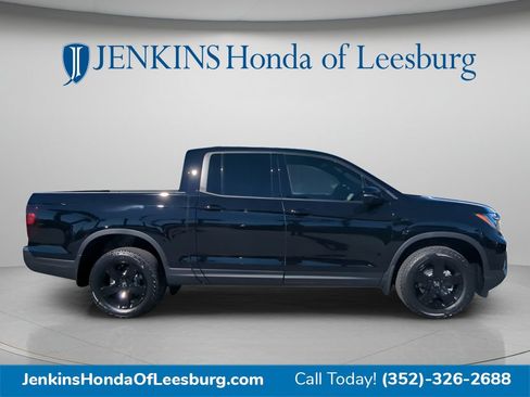 New 2026 Honda Ridgeline Black Edition image 2