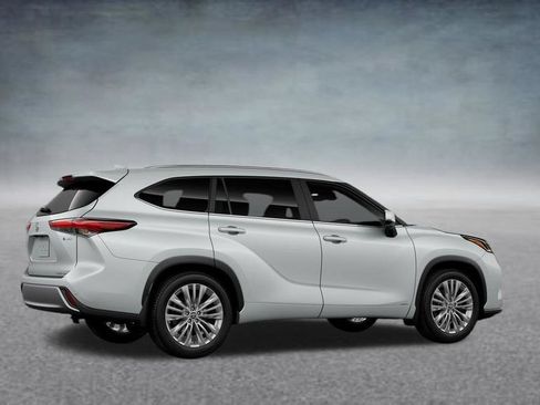 New 2026 Toyota Highlander Platinum AWD/4WD image 14