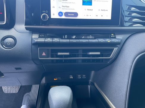 Used 2026 Toyota Camry LE FWD image 11