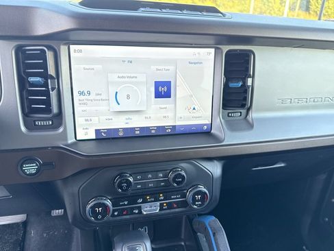Certified 2023 Ford Bronco Outer Banks AWD/4WD image 12
