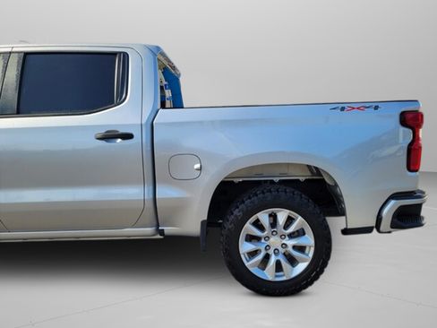 Used 2022 Chevrolet Silverado 1500 Custom image 29
