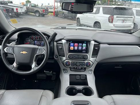 Used 2017 Chevrolet Suburban LT AWD/4WD image 29