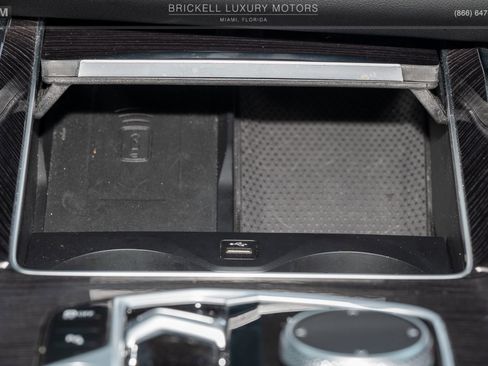 Used 2025 BMW X6 M60i w/ Climate Comfort Package image 25