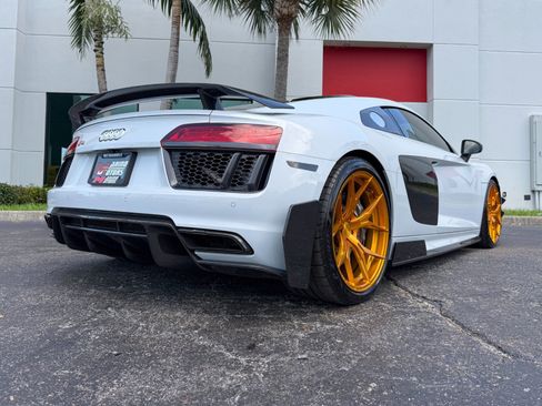 Used 2017 Audi R8 V10 plus AWD/4WD image 24