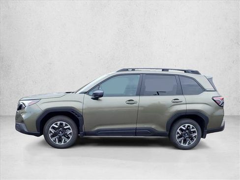 Used 2026 Subaru Forester Premium AWD/4WD image 2