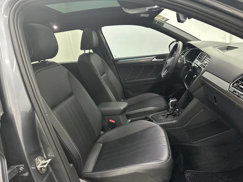 Used 2024 Volkswagen Tiguan SE R-Line w/ MDO Package, Three-Row FWD image 30