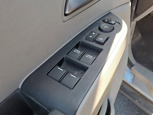 Used 2012 Honda Odyssey EX-L image 9