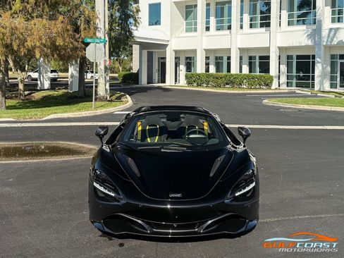 Used 2022 McLaren 720S Performance image 5