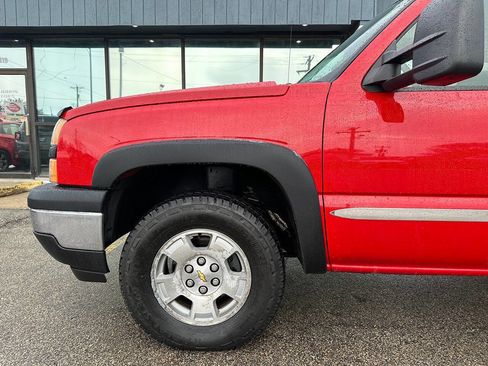 Used 2006 Chevrolet Silverado 1500 W/T image 10