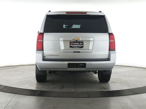 Used 2018 Chevrolet Suburban LT AWD/4WD image 11