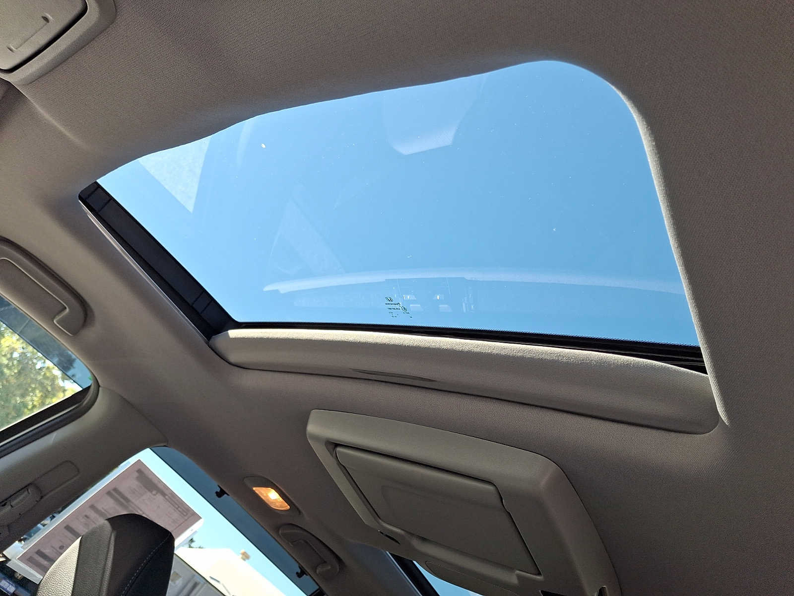 Used 2022 Honda Pilot Elite image 14