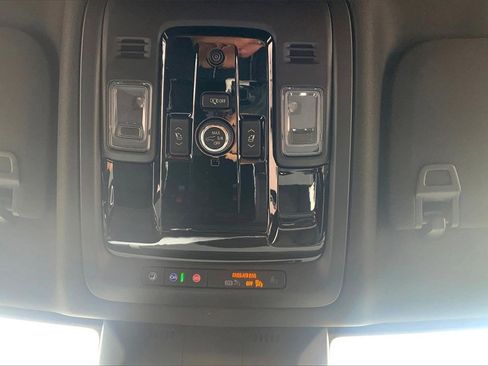 New 2026 Cadillac Escalade 4WD w/ LPO, Floor Liner Package image 20