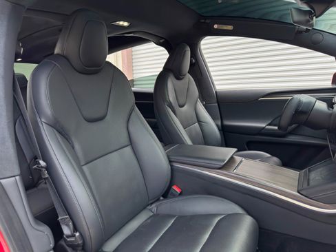 Used 2023 Tesla Model X AWD/4WD image 39