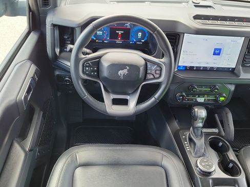 Certified 2025 Ford Bronco Badlands AWD/4WD image 17