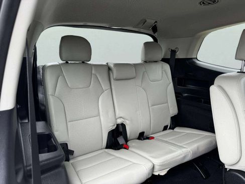 Used 2021 Kia Telluride EX w/ EX Premium Package image 47