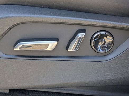 Certified 2025 Acura MDX SH-AWD w/ Technology Package image 18