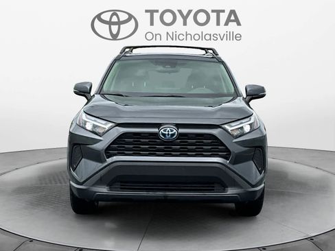 Used 2023 Toyota RAV4 XLE w/ Convenience Package image 8