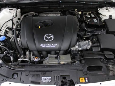Used 2016 MAZDA MAZDA3 i Sport image 23