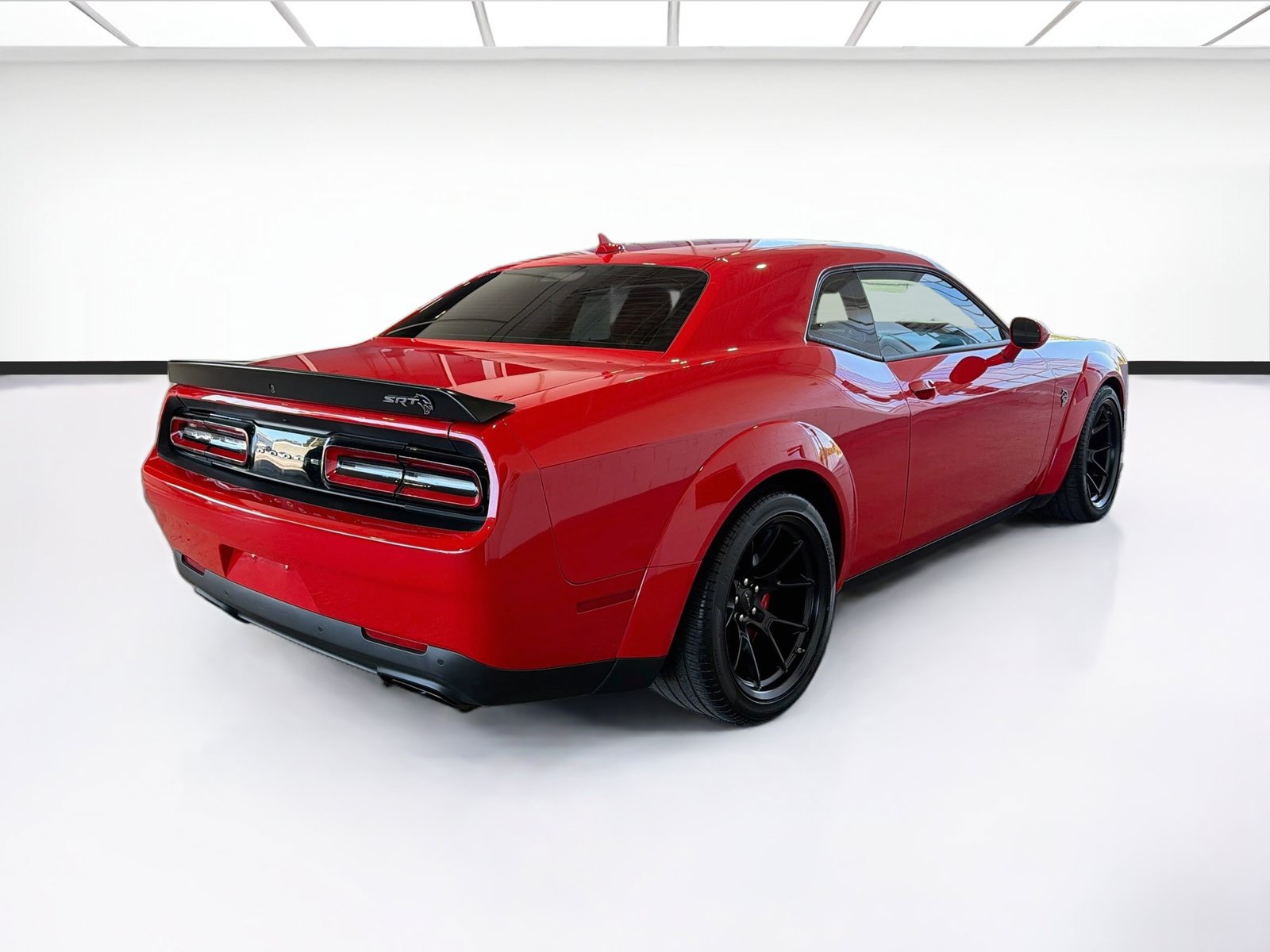 Used 2023 Dodge Challenger SRT Hellcat RWD image 4