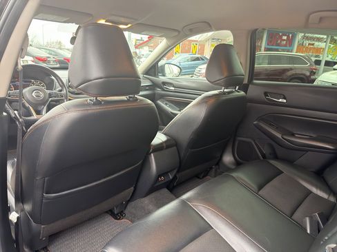 Used 2020 Nissan Altima 2.5 SR image 11